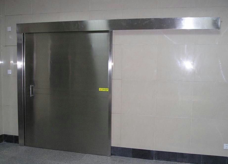 电动防辐射铅门